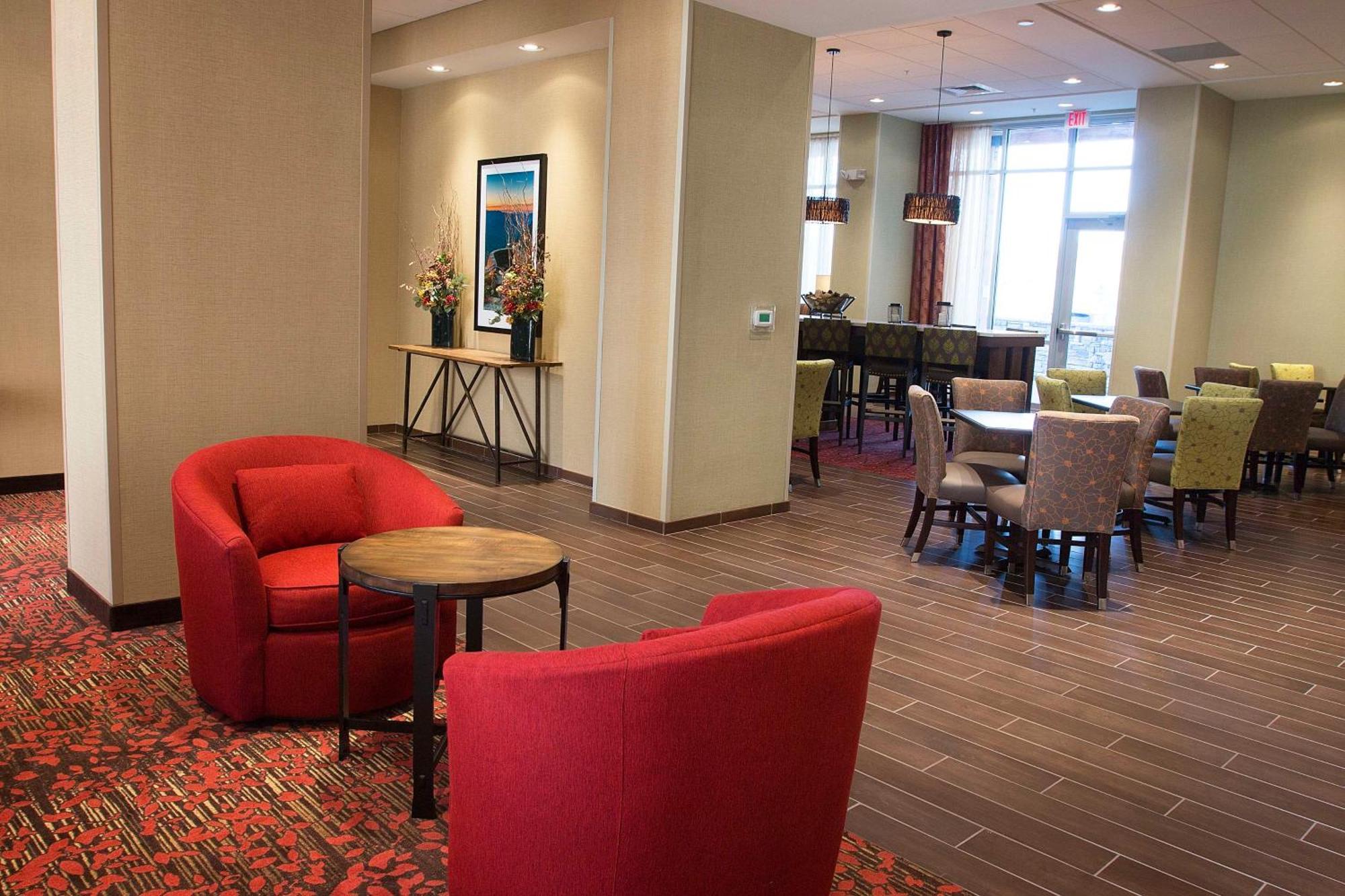 Hampton Inn & Suites Boone, Nc Экстерьер фото